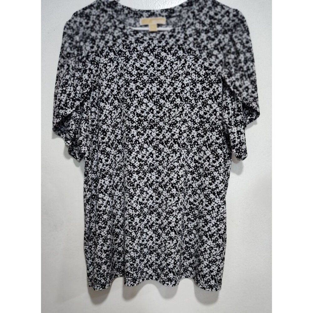 Michael Kors Women's Black White Floral Tulip Sleeve Top Sz 1X
